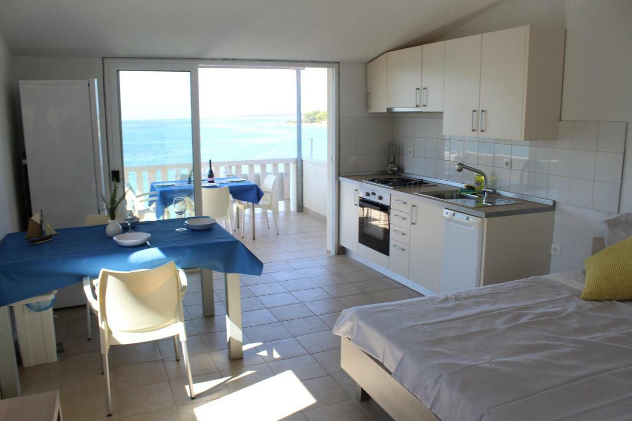 Apartments Andrea Vela Luka Ngoại thất bức ảnh